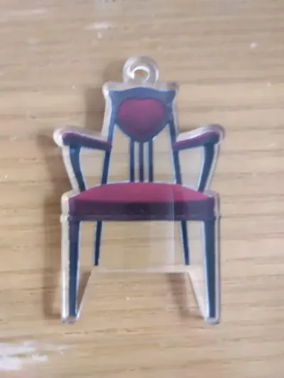 京都府立図書館の椅子をお迎えしました